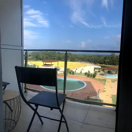 Aparthotel Beach Front Private In Olimp